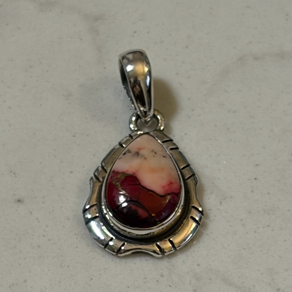 Elegant Silver and Pink Teardrop Pendant